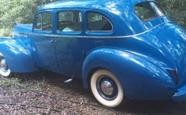 Packard-Sedan-1941-4