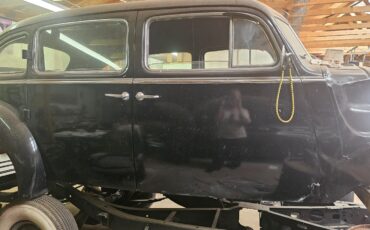 Packard-Super-Eight-1942-Sedan-29