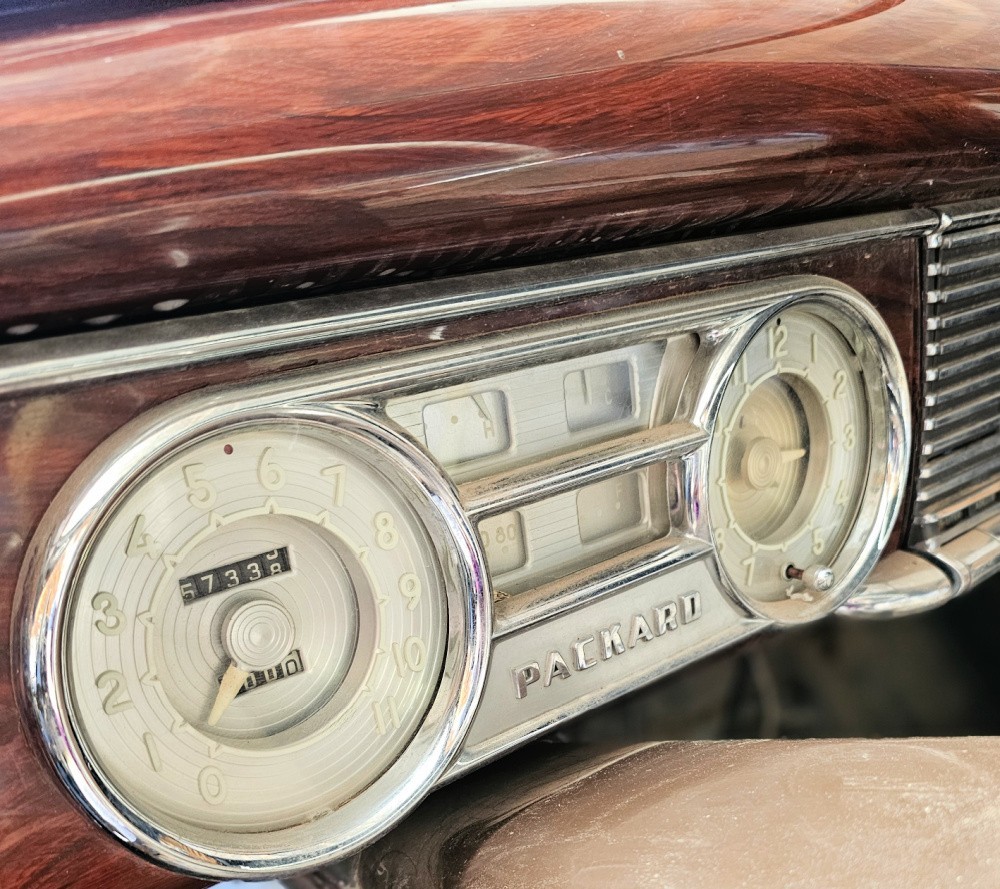 Packard-Super-Eight-1942-Sedan-36