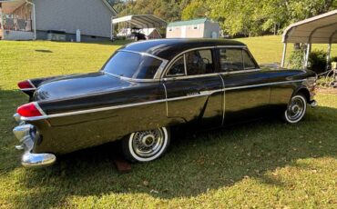 Packard-clipper-1954-black-2