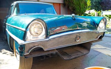 Packard-clipper-1956-green-14