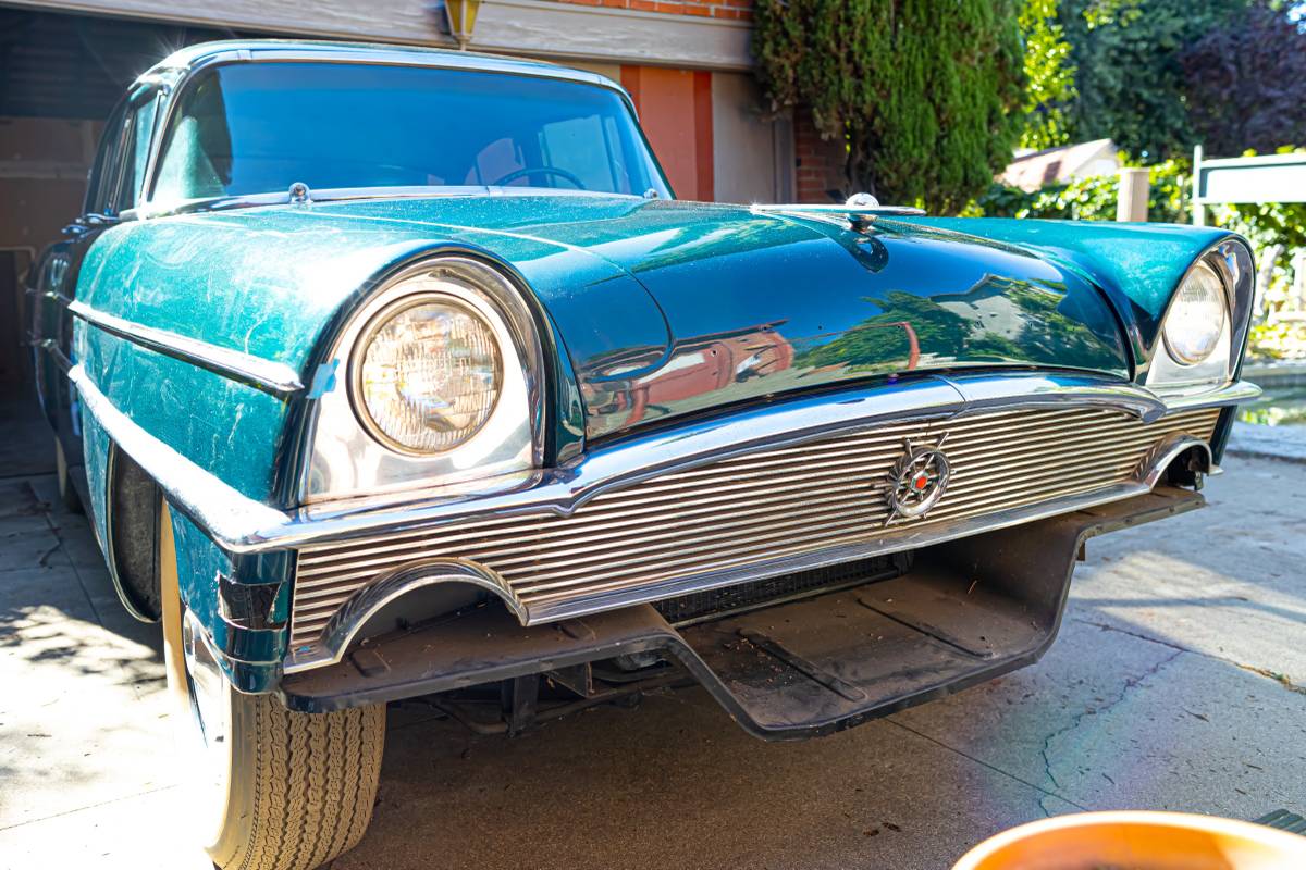 Packard-clipper-1956-green-14