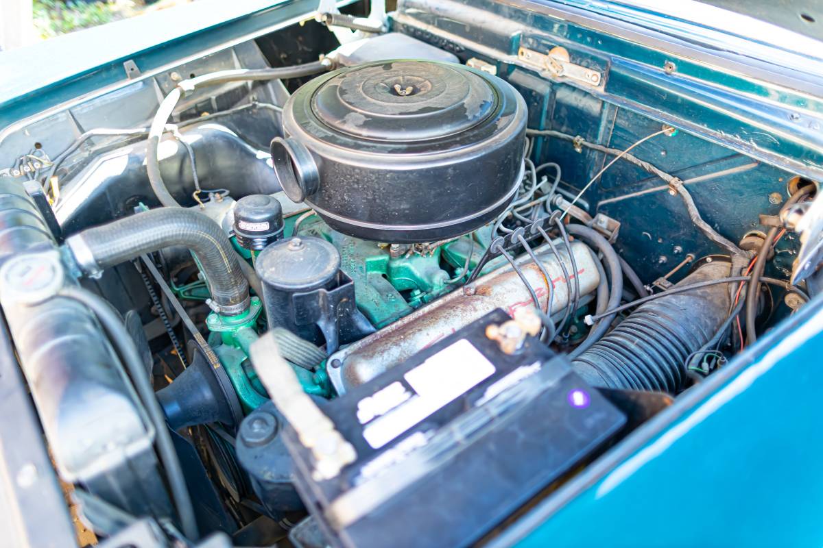 Packard-clipper-1956-green-5