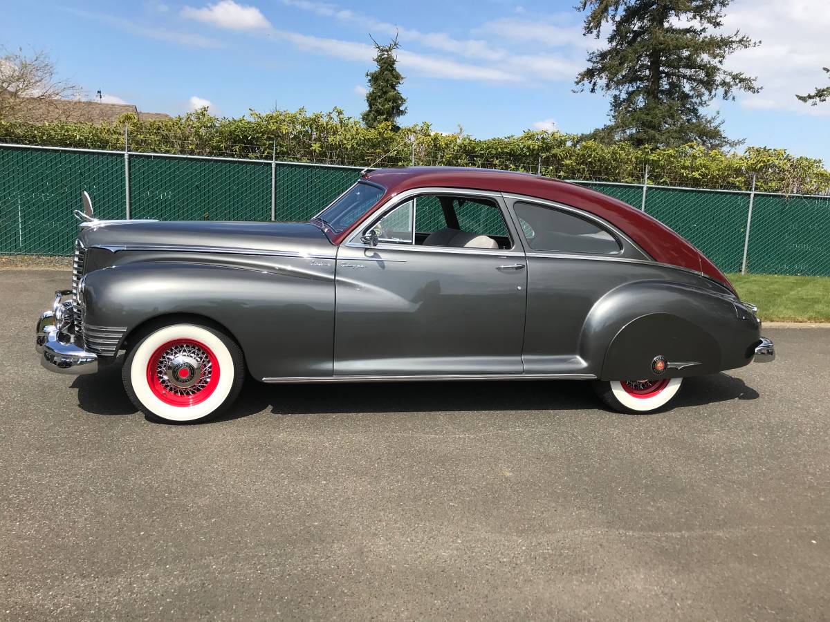 Packard-deluxe-clipper-1947-custom-5
