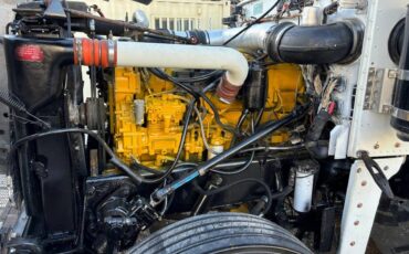 Peterbilt-378-diesel-1996-white-1