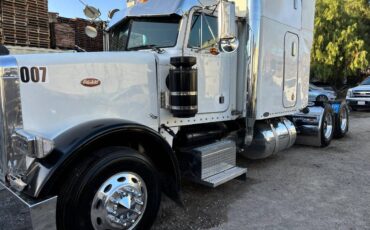 Peterbilt-378-diesel-1996-white-2