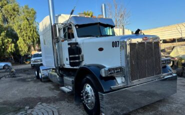 Peterbilt-378-diesel-1996-white-4