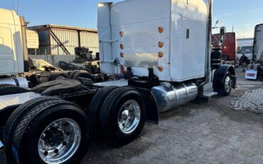 Peterbilt-378-diesel-1996-white-6