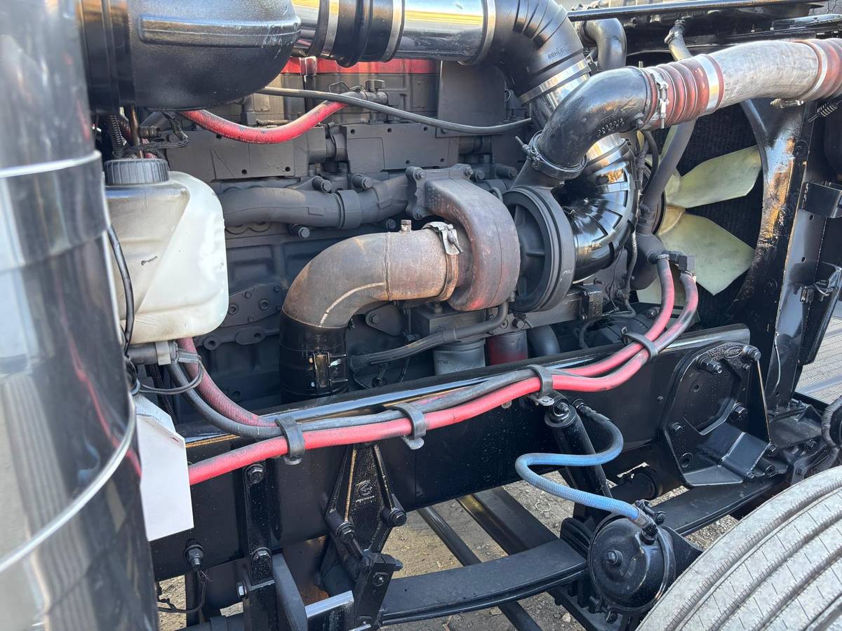 Peterbilt-379-diesel-1995-12