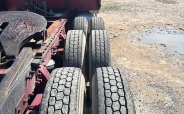 Peterbilt-379-diesel-1996-10
