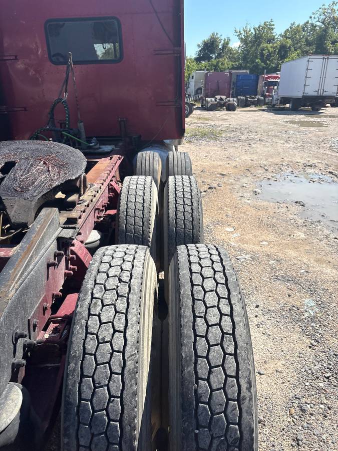 Peterbilt-379-diesel-1996-10
