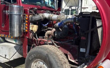 Peterbilt-379-diesel-1996