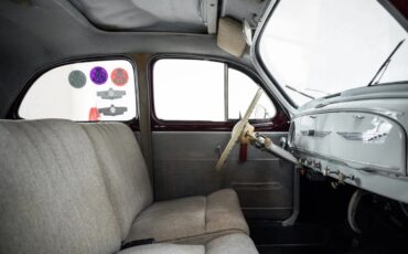 Peugeot-203-1954-Bordeaux-Grey-Tweed-16