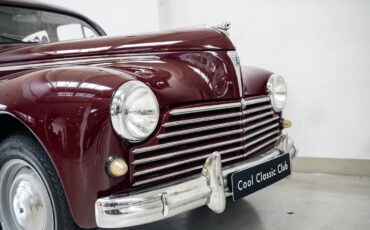 Peugeot-203-1954-Bordeaux-Grey-Tweed-2