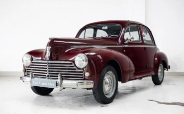 Peugeot-203-1954-Bordeaux-Grey-Tweed-4