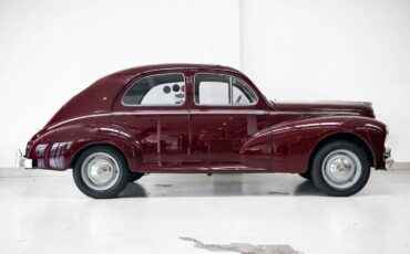 Peugeot-203-1954-Bordeaux-Grey-Tweed-7