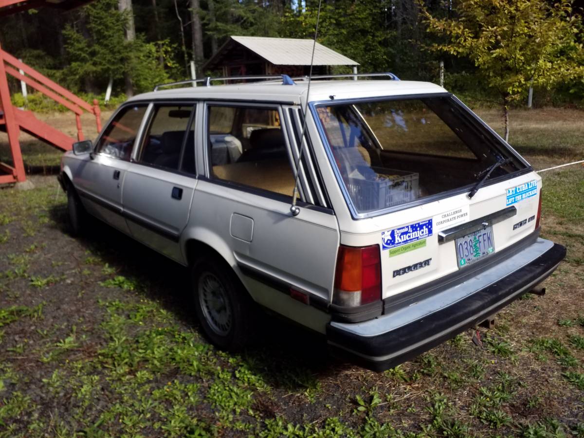 Peugeot-505-wagon-1985-4