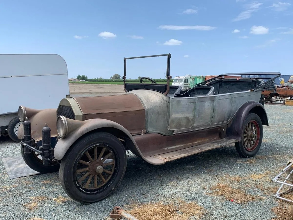 Pierce-arrow-51-1919-5