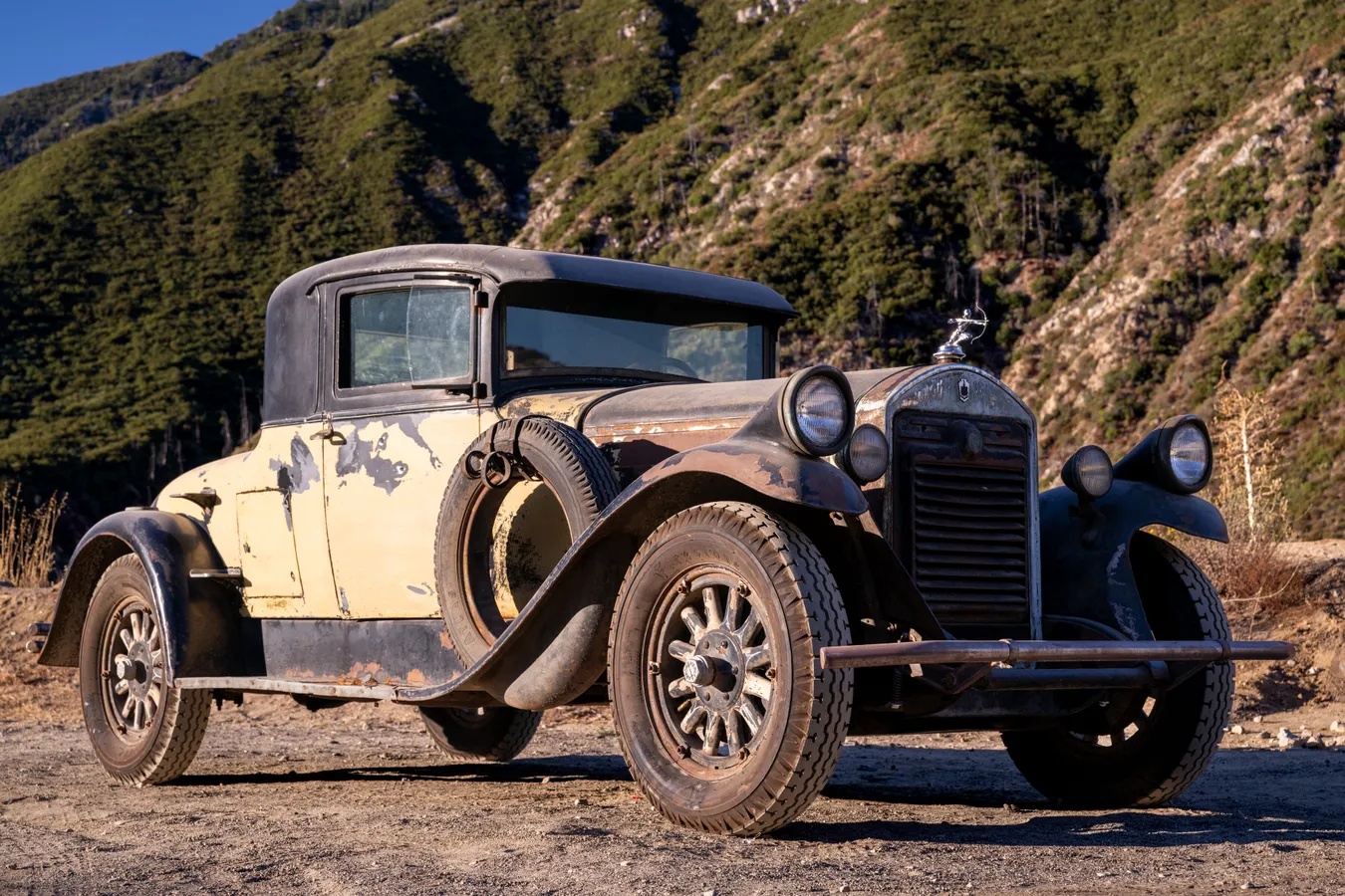 Pierce-arrow-81-1928-Yellow-Grey-9