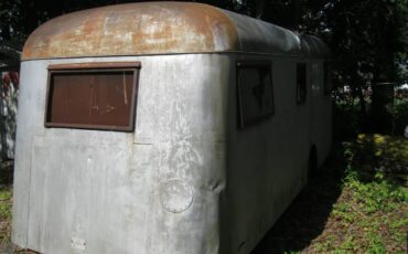 Pierce-arrow-Travelodge-1937-1