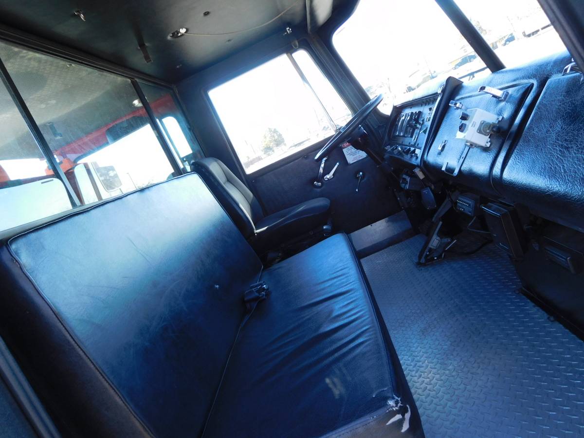Pierce-arrow-pumper-diesel-1988-14