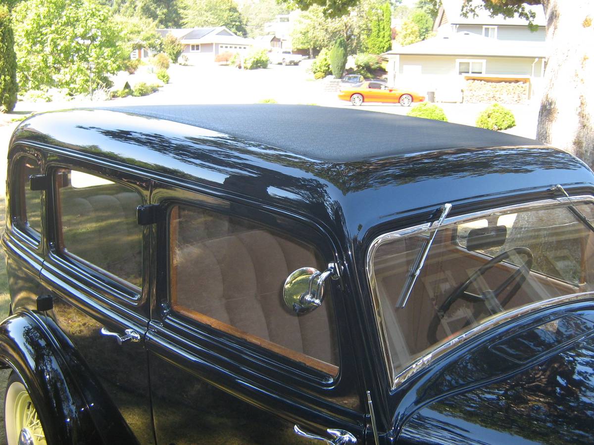 Plymouth-1934-blue-5