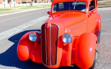 Plymouth-1936-orange-22