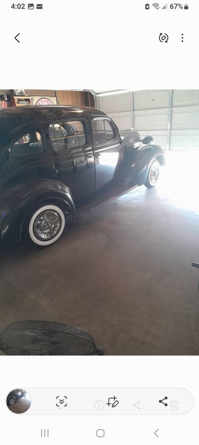 Plymouth-1937-black-17