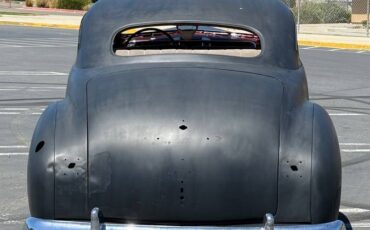 Plymouth-1946-3