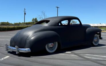 Plymouth-1946-4