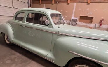 Plymouth-1947-green