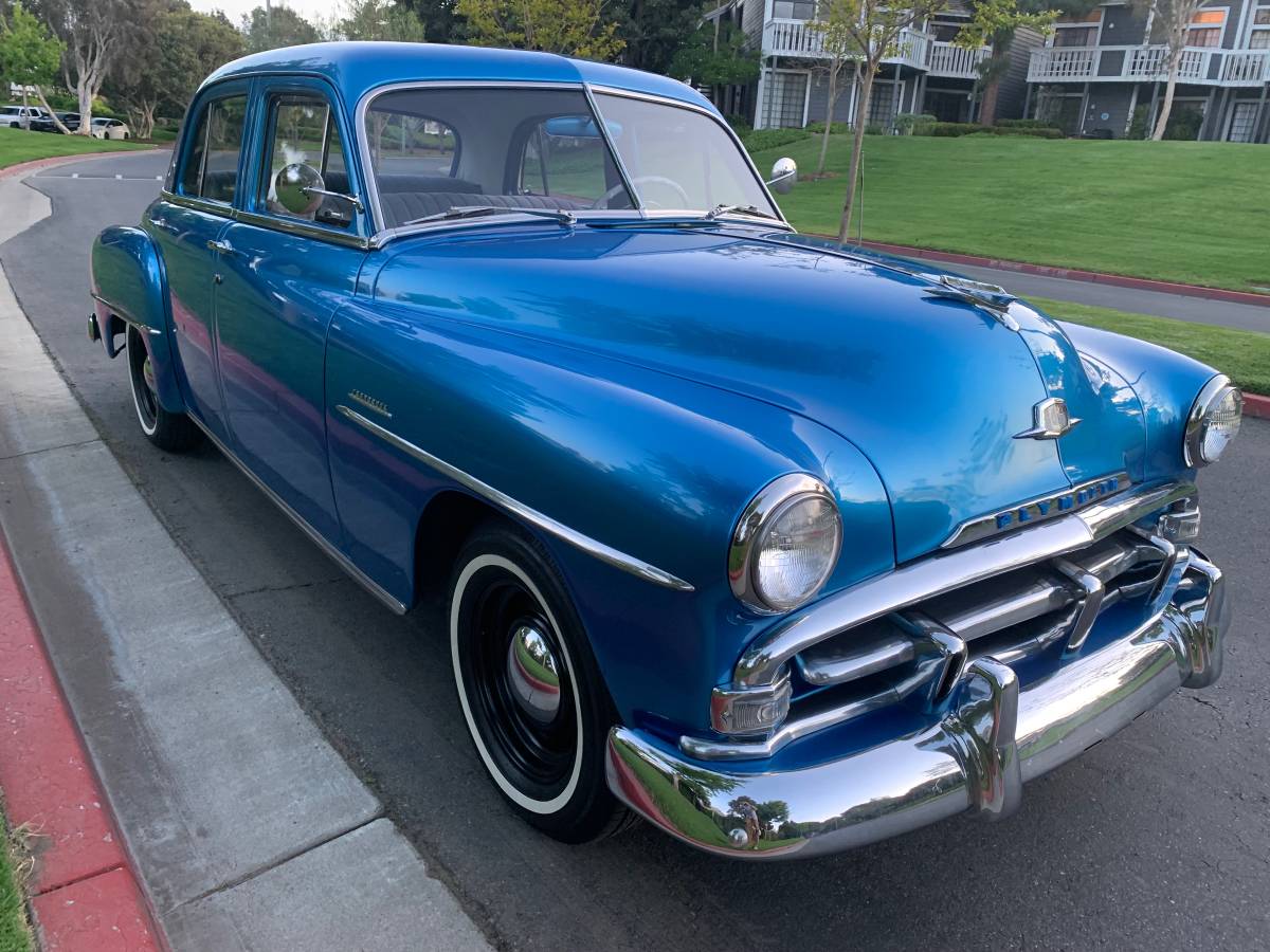 Plymouth-1951-blue-7