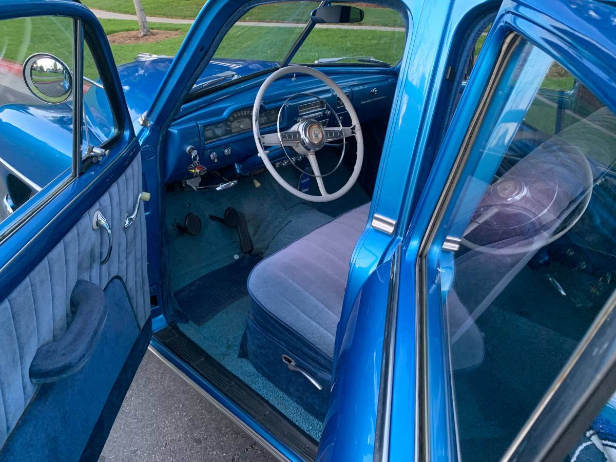 Plymouth-1951-blue-8