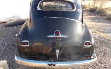 Plymouth-2-door-sedan-deluxe-1948-black-2