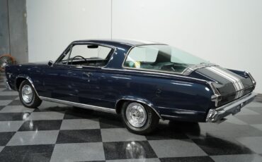 Plymouth-Barracuda-1966-Fastback-7