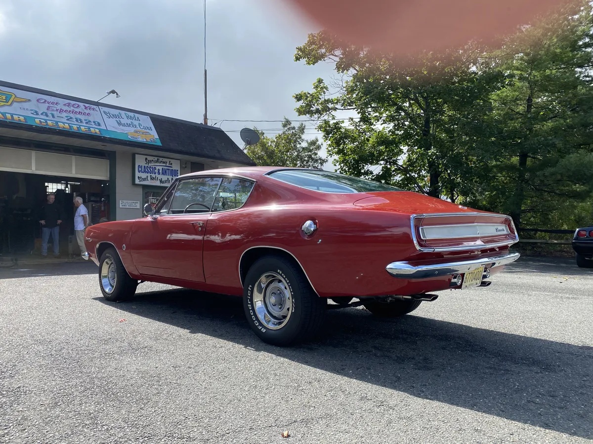 Plymouth-Barracuda-1967-Red-Red-1