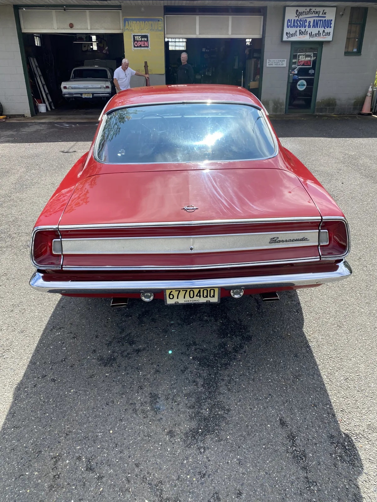 Plymouth-Barracuda-1967-Red-Red-19