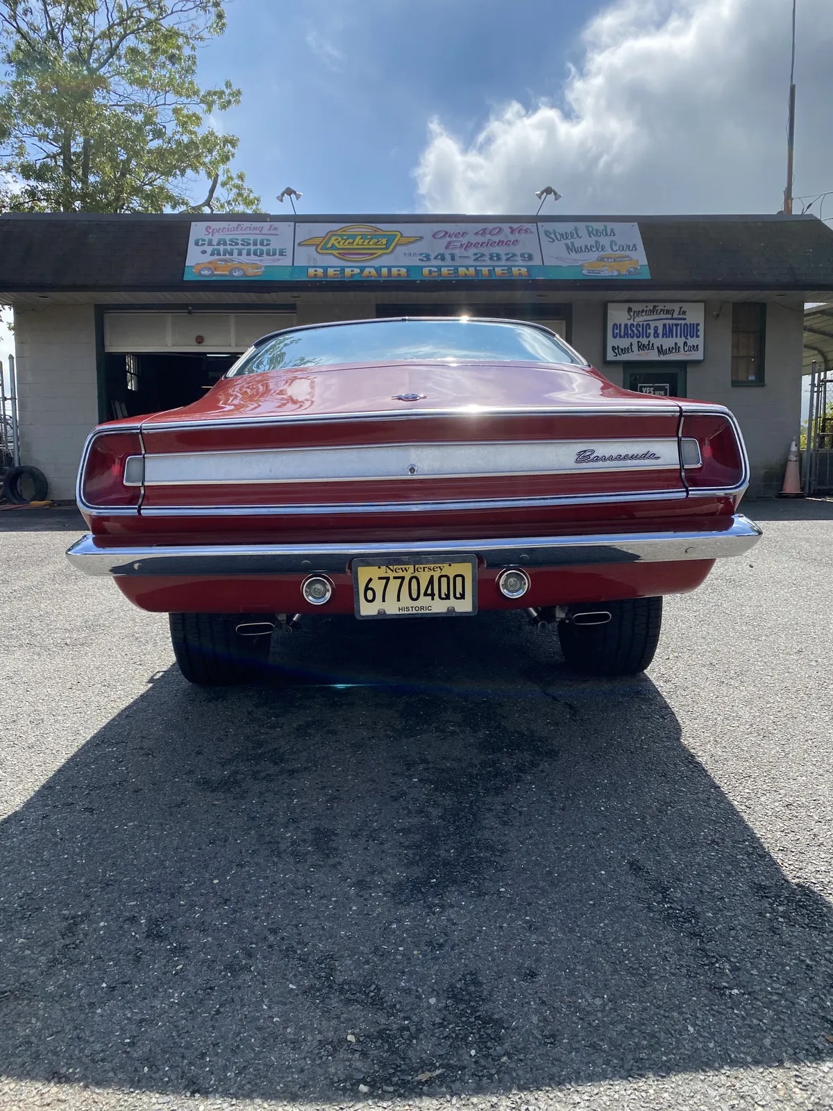 Plymouth-Barracuda-1967-Red-Red-2