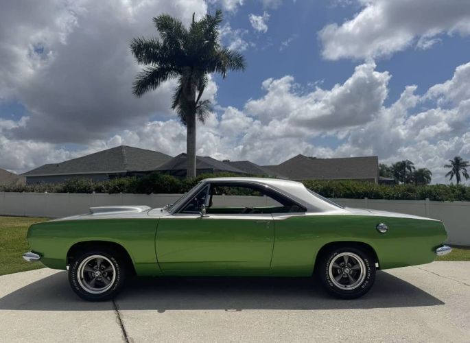 Plymouth-Barracuda-1968-3