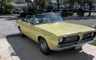 Plymouth-Barracuda-1969-Yellow-Black