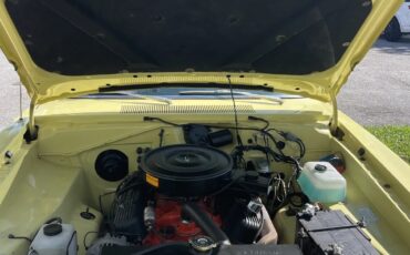 Plymouth-Barracuda-1969-Yellow-Black-4