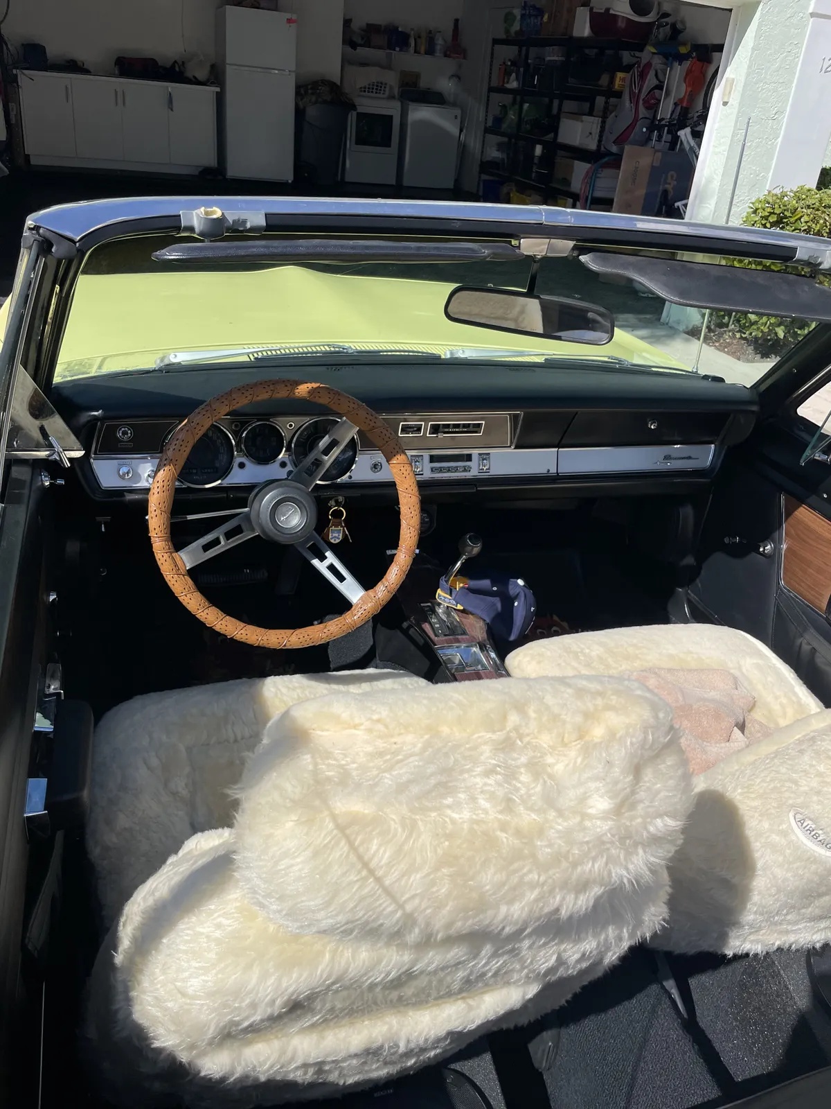 Plymouth-Barracuda-1969-Yellow-Black-7