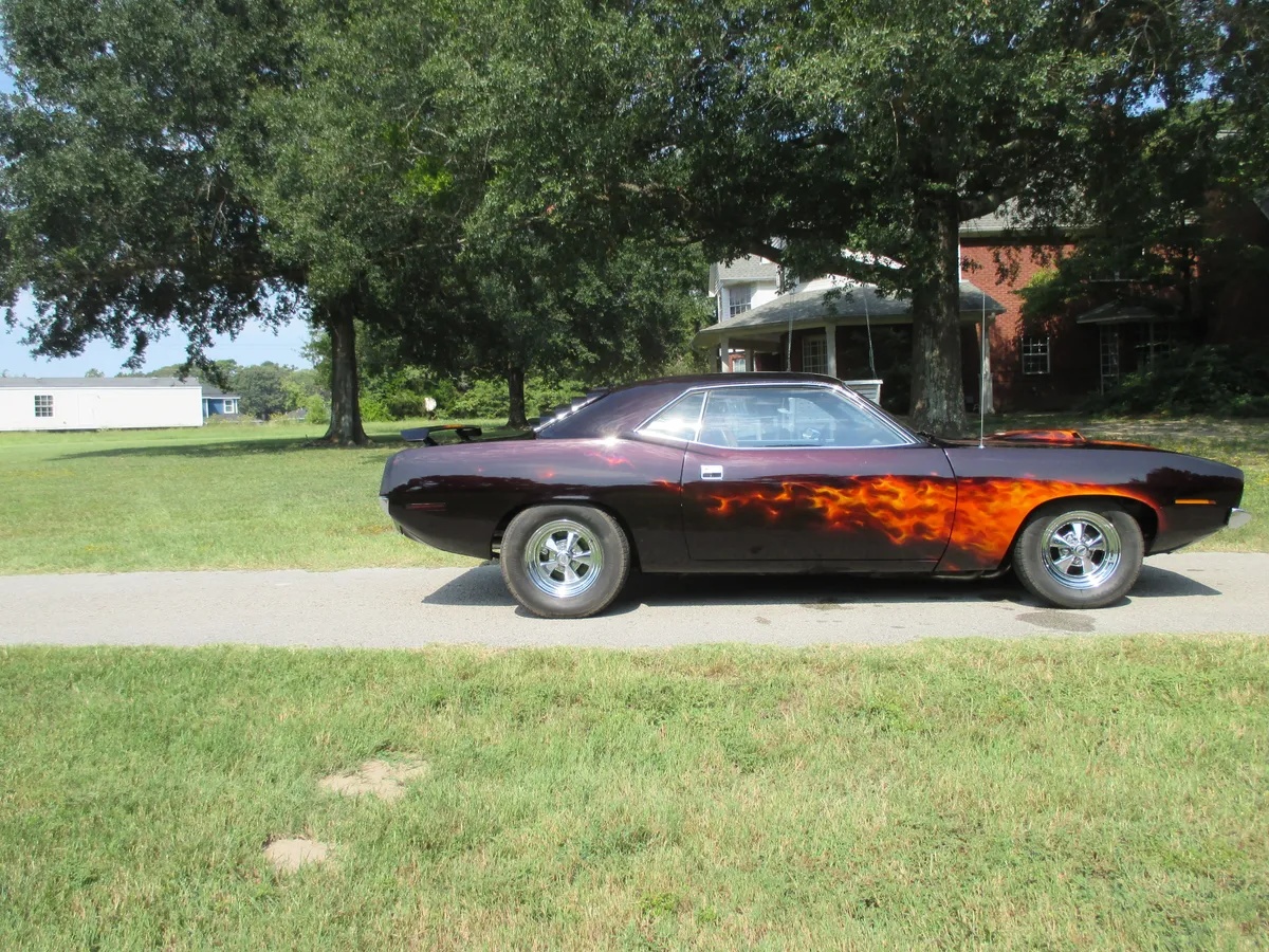 Plymouth-Barracuda-1970-Black-Cherry-Black-15