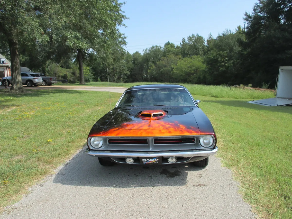 Plymouth-Barracuda-1970-Black-Cherry-Black-16