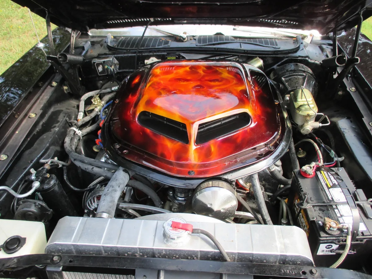 Plymouth-Barracuda-1970-Black-Cherry-Black-19