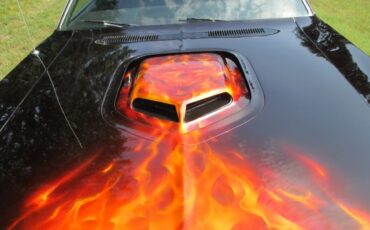 Plymouth-Barracuda-1970-Black-Cherry-Black-8