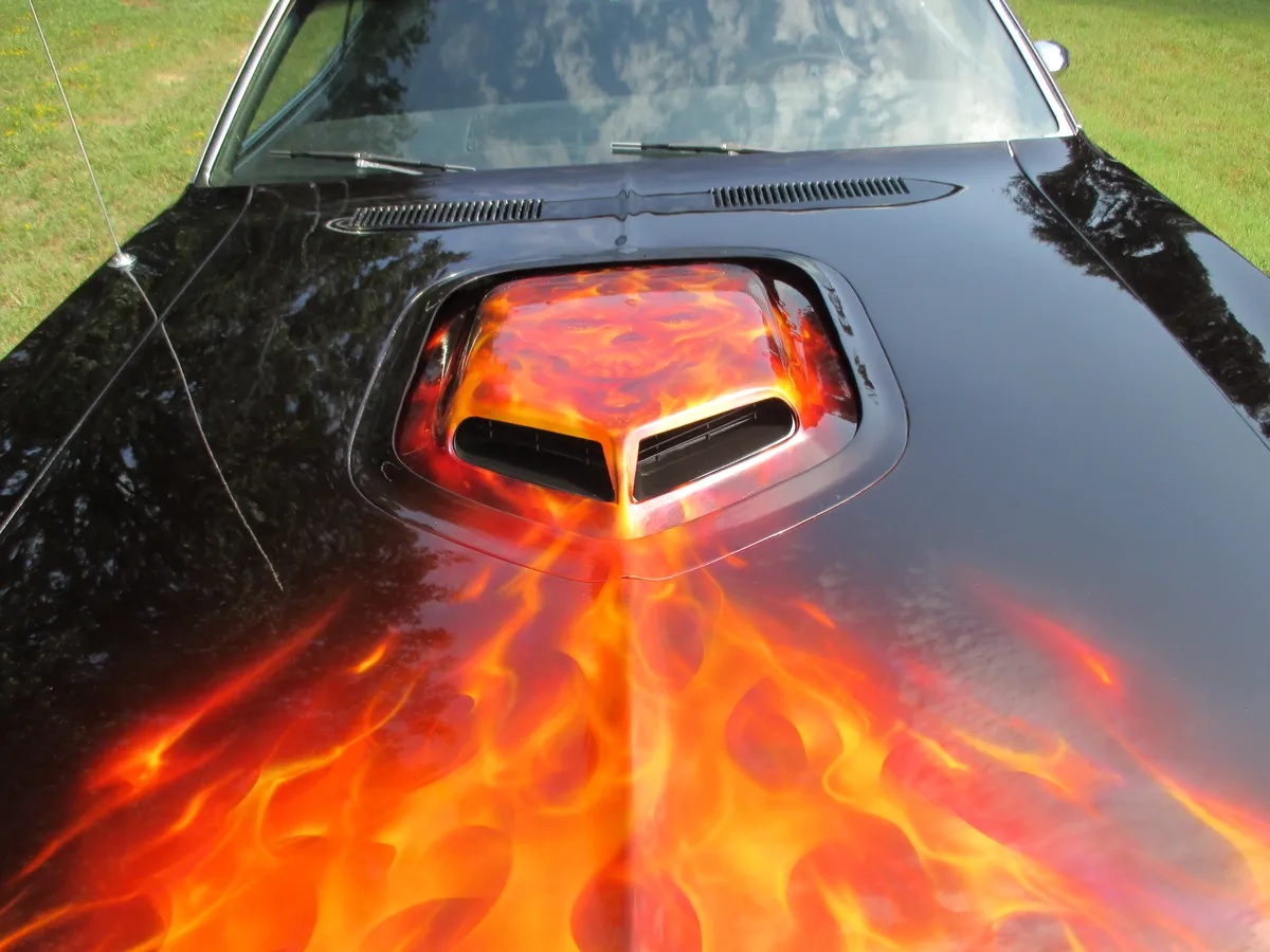 Plymouth-Barracuda-1970-Black-Cherry-Black-8