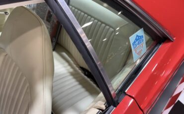 Plymouth-Barracuda-1972-Coupe-17