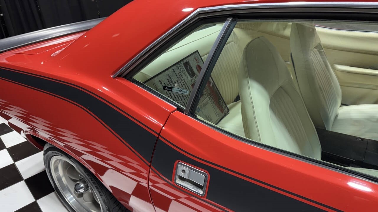 Plymouth-Barracuda-1972-Coupe-27
