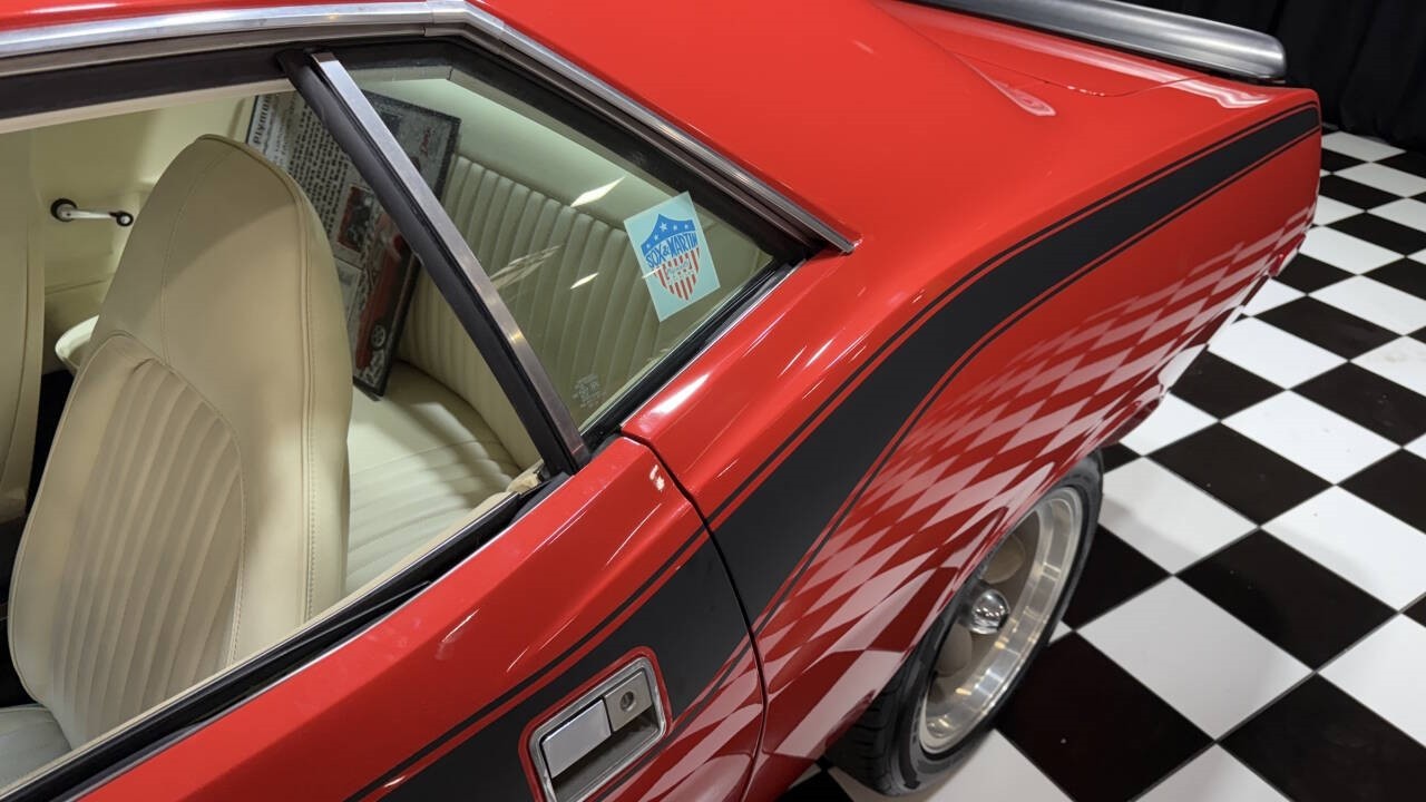 Plymouth-Barracuda-1972-Coupe-33